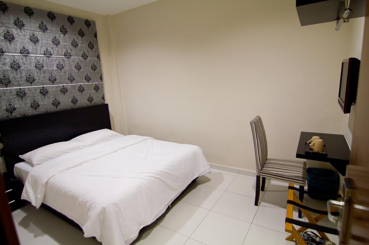 Melody Inn Hotel Kluang Exterior photo
